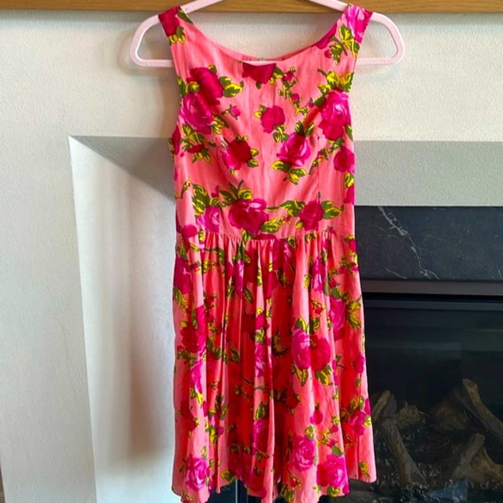Betsey Johnson Floral Pink Sleeveless Dress Size 2